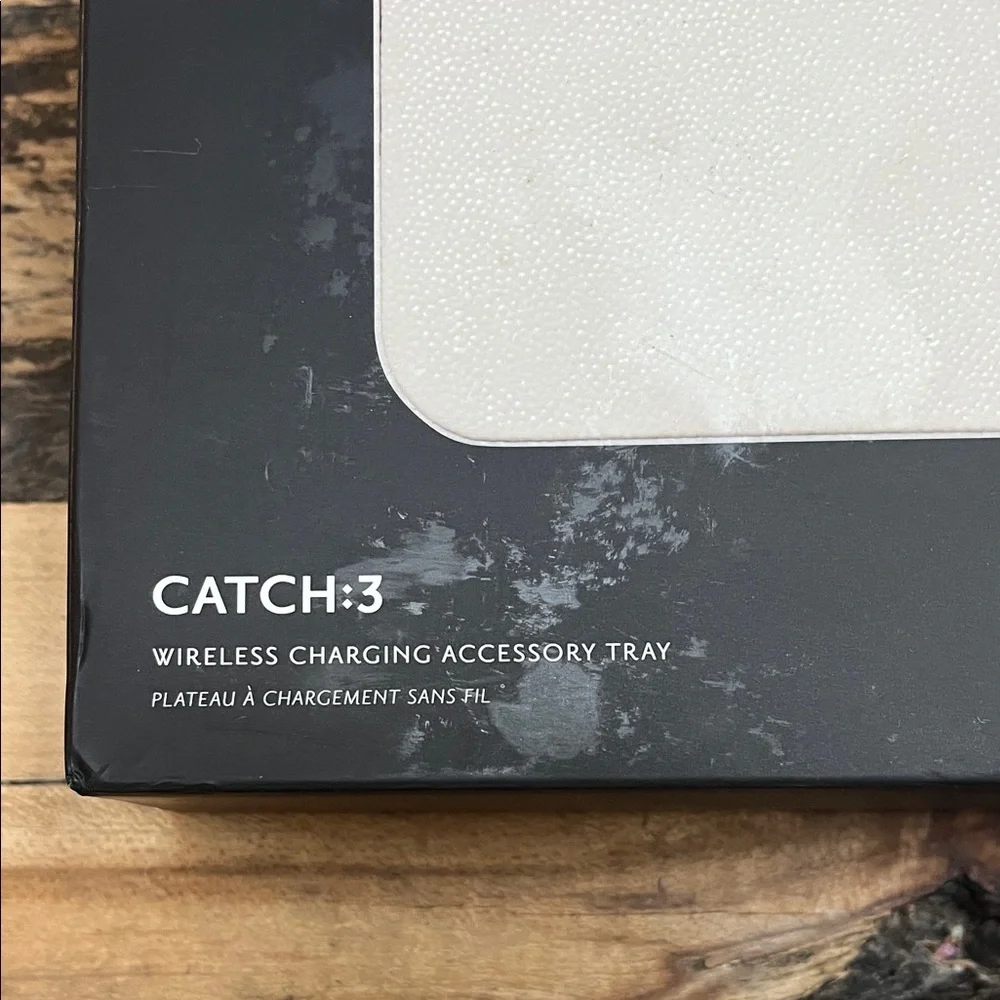 🆕 COURANT Catch:3 Cream Leather Wireless Charging Tray - Picture 4 of 10